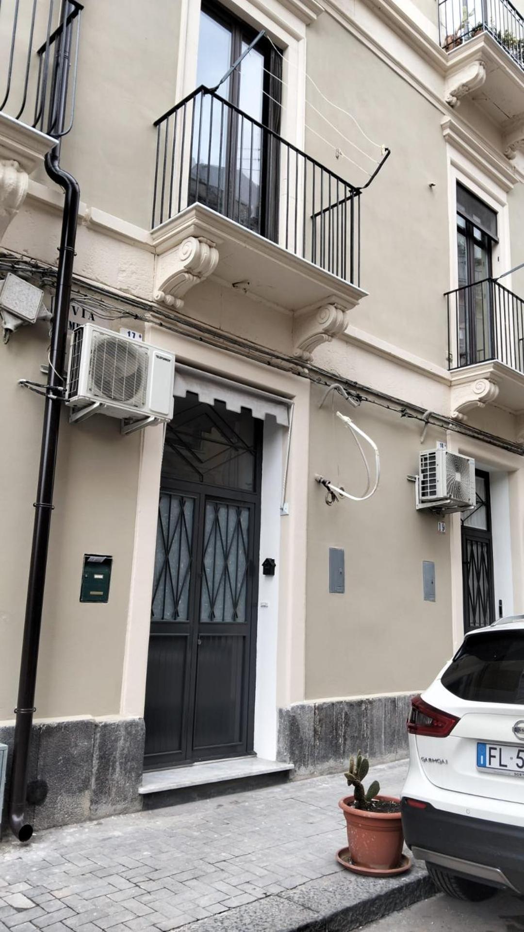 Novios 017 Holiday Home Catania Ngoại thất bức ảnh